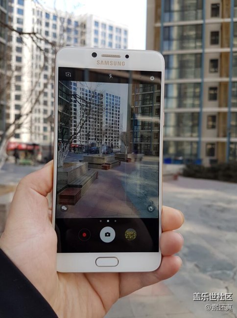 青出于藍(lán) 完美能效:三星Galaxy C7 Pro評析 青出于藍(lán) 完美能效:三星Galaxy C7 Pro評析