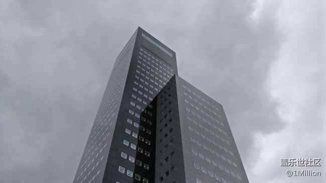 大家手機裸奔不帶殼的進來報個到吧