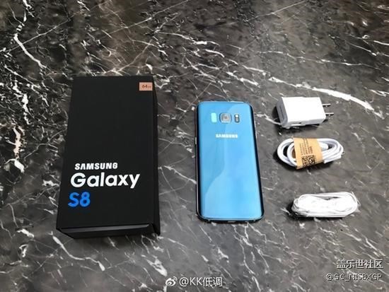 震驚！山寨機(jī)搶先發(fā)布三星S8 造型還原度高但黑邊嚇人