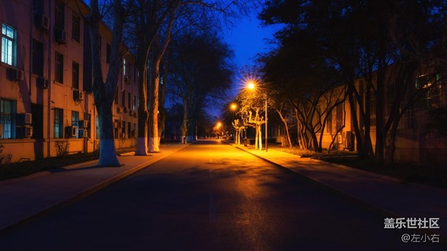 左小右現(xiàn)在在濟南(⊙v⊙)