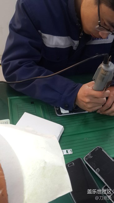 S7edge紅線門被我撞到了