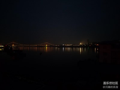 9300夜景，7.0的效果確實(shí)不怎么樣