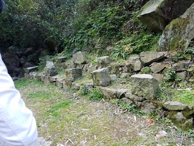 原生態(tài)的歇腳石，源于自然