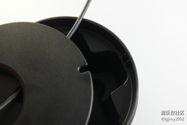 如何將你的Gear S3包裝盒變成充電器架 如何將你的Gear S3包裝盒變成充電器架