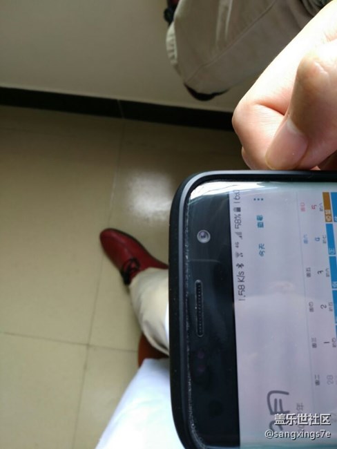 用了那么久了都注意看原來(lái)歪一點(diǎn)