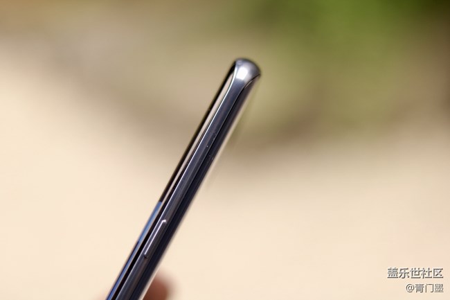 三星Galaxy S8真機圖賞！雙曲面加屏占比簡直逆天