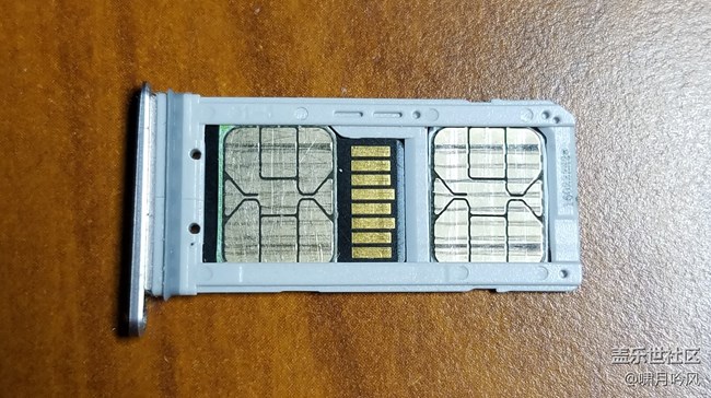 比砂紙更好的S7 SIM卡存儲卡的合并方法