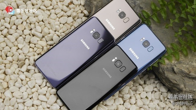 三星 Galaxy S8/S8+ 帶來(lái)全新的 Infinity Display 三星 Galaxy S8/S8+ 帶來(lái)全新的 Infinity Display