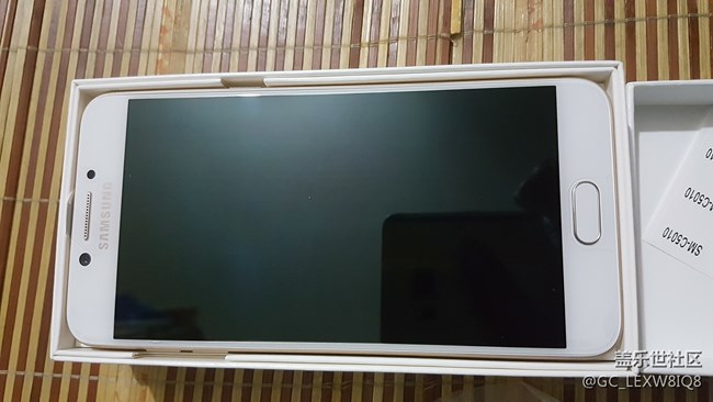 星幣商城中獎的手機(jī)