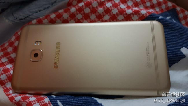 星幣商城中獎的手機(jī)