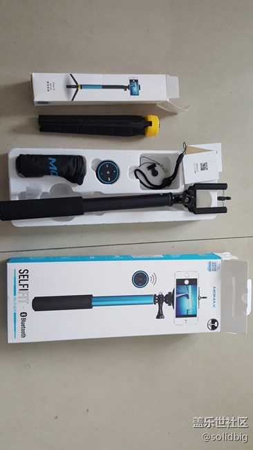 我的自拍桿也到貨了，來張自拍先:-D