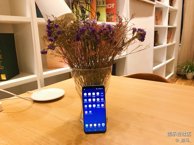 2017-04-05 214840.jpg 顏值即正義 初識Galaxy S8+(外觀篇)