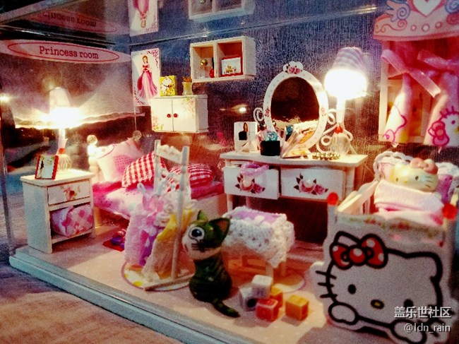 出自小妮子手中的kt公主屋