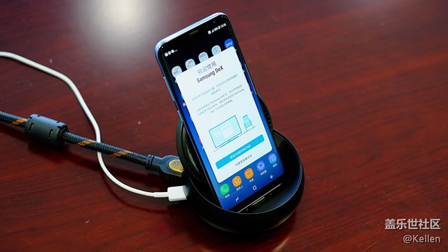 一秒變PC 三星DeX擴(kuò)展塢開(kāi)箱圖賞