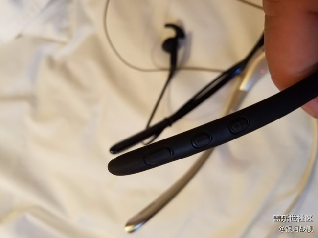 Level U pro開箱，對(duì)比Level U