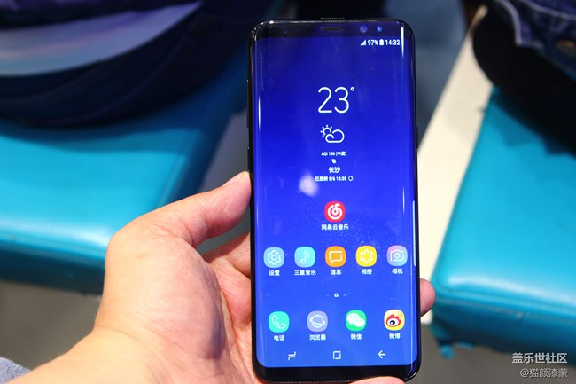 三星s8武漢站——達康書記，我實名舉報有人使用S8物理*！