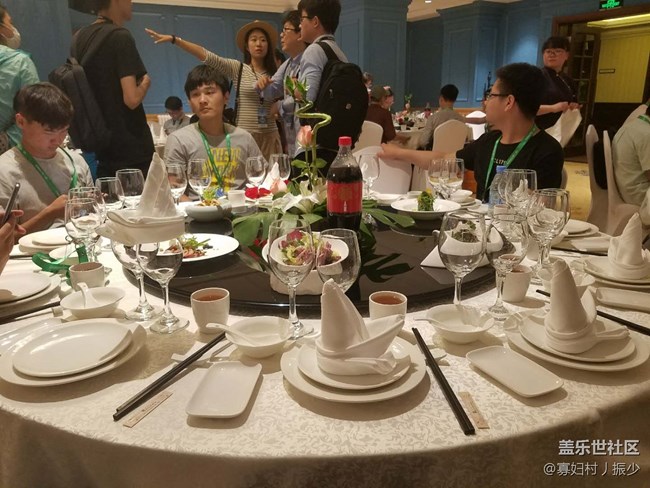 體驗(yàn)不一樣的手機(jī)發(fā)布會~三星s8（2）