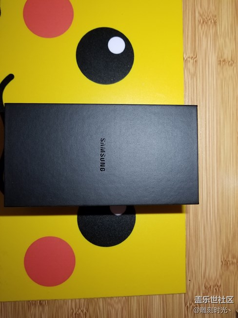 【S8曬單】偽開箱！——使用一天煙晶灰真實(shí)體驗(yàn)！