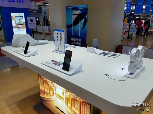 在三星手機(jī)門店賣了一天S8，有什么想問的來問吧