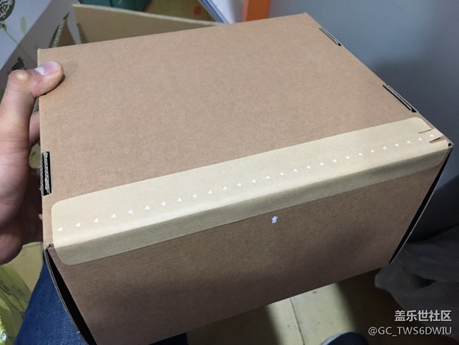 【S8曬單】官網(wǎng)訂購S8煙晶灰標準版到手 【S8曬單】官網(wǎng)訂購S8煙晶灰標準版到手