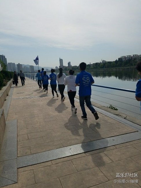 河?xùn)|“為夢(mèng)啟航”團(tuán)隊(duì)