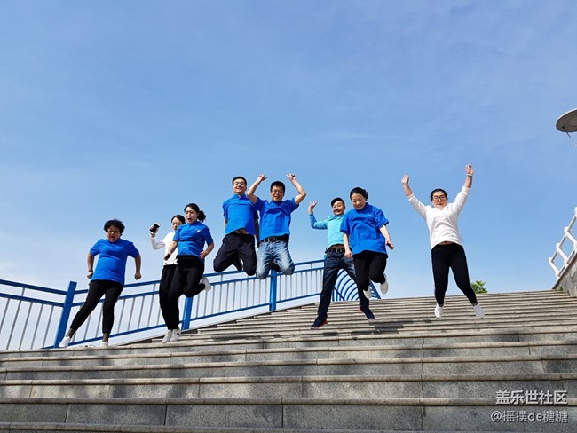 河?xùn)|“為夢(mèng)啟航”團(tuán)隊(duì)