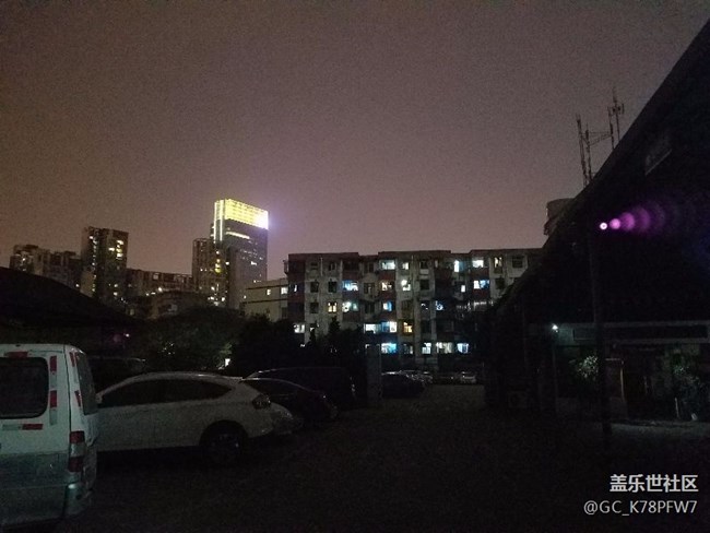 看看最新qe2的夜拍