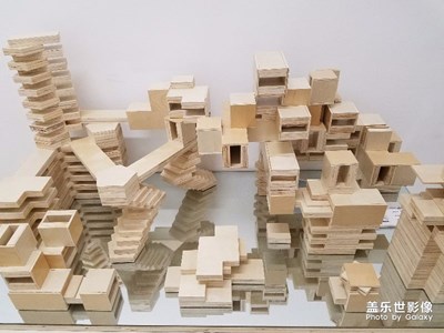 學生畢業(yè)展，以及展后作品的歸宿。