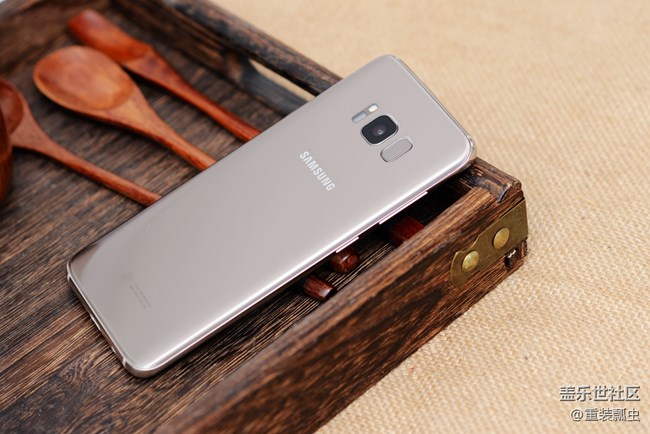 設(shè)計(jì)感爆棚，年度機(jī)皇三星S8體驗(yàn)