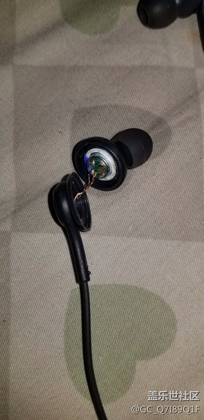 求助，各位大神akg耳機(jī)