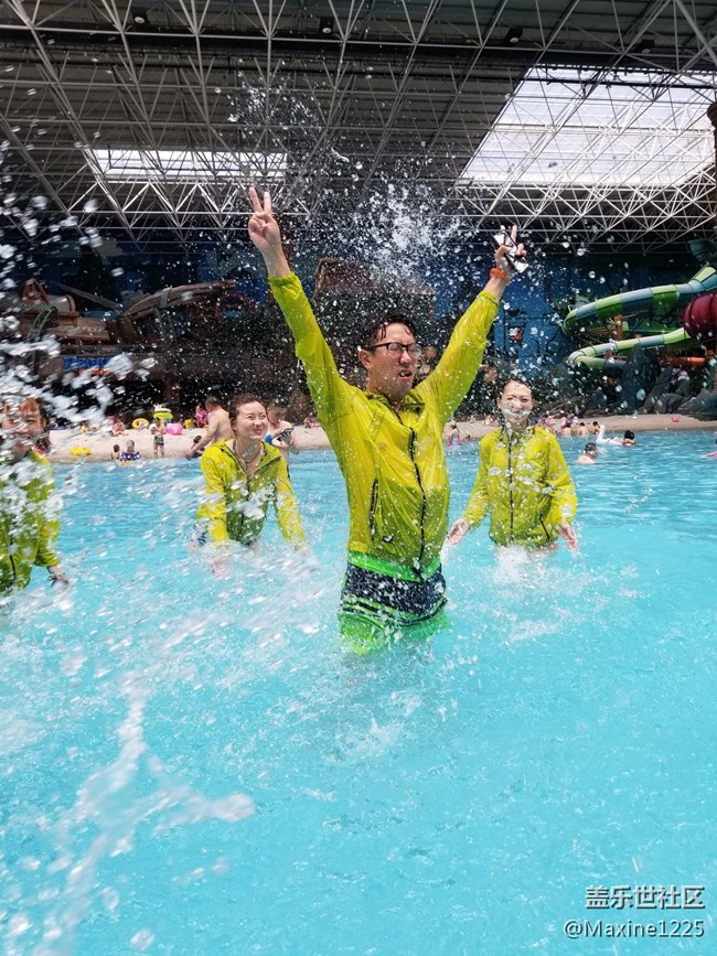 共戲水知夏，同握“8”追夢--哈爾濱夢之隊3主題活動