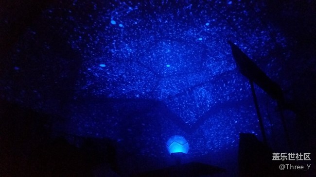 藍色，不錯的