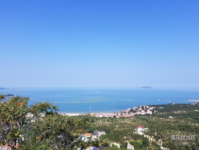 海天相接,水天一線，S8+青島嶗山海邊隨拍，這是霧嶼藍？