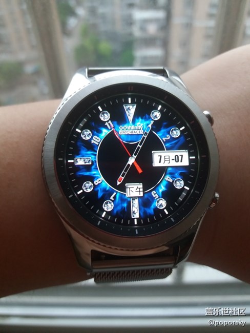 求大神 Gear S3如何改表盤上的中文日歷為英文縮寫？