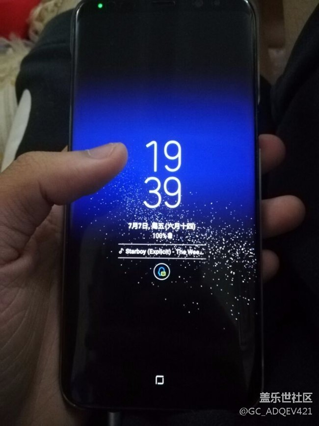 【求助】這個是s8的bug嗎