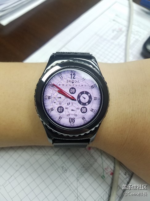 求助，gear s2 屏幕出現(xiàn)問題