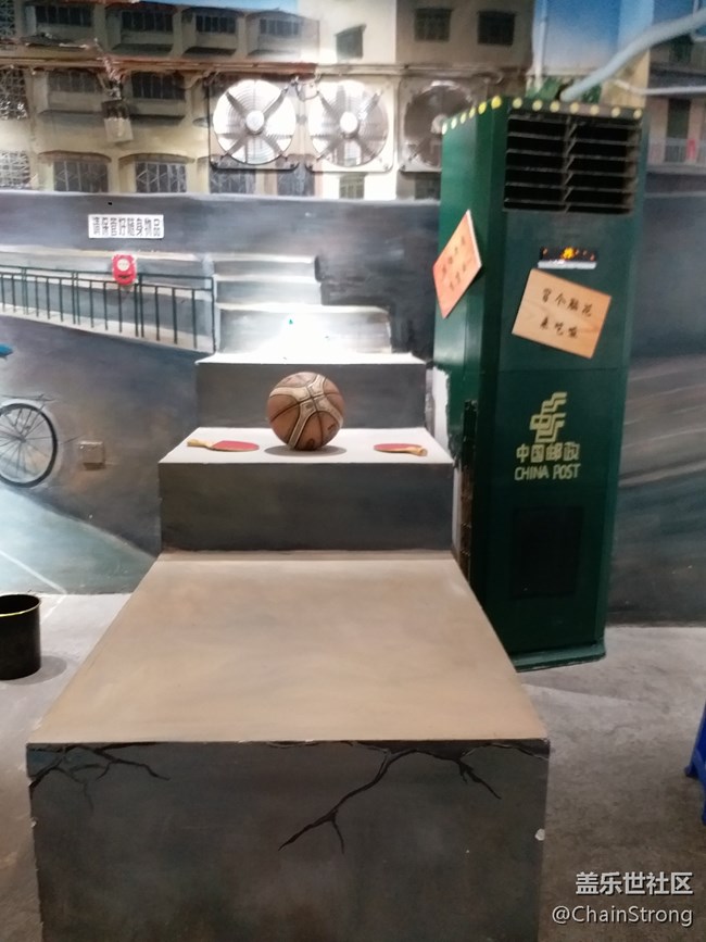 蓋樂世社區(qū)2歲啦，成都這天氣真的是。。。。。