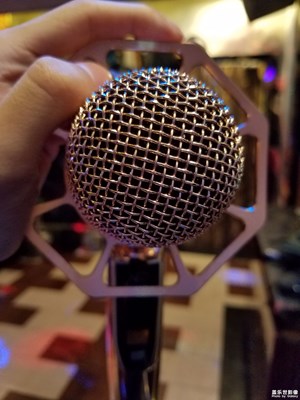 寂寞的人不回家