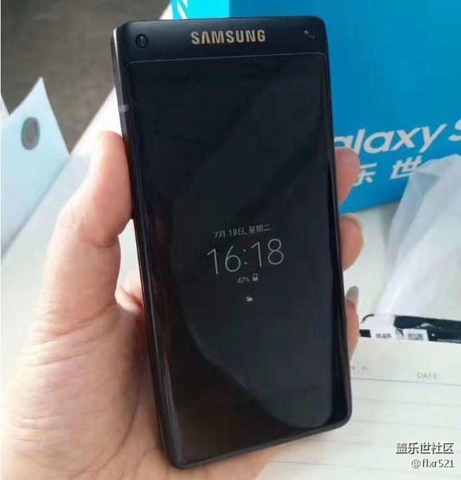 【多圖】三星W2018高端翻蓋機真機曝光：外屏支持常顯模式