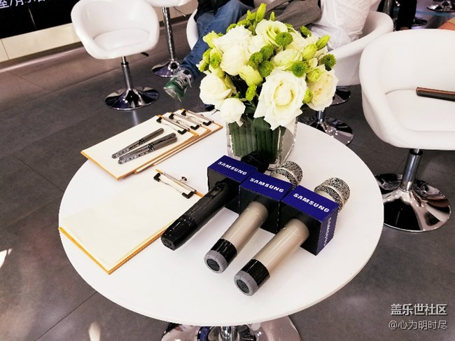 感謝一路上傷害我和幫助我的人！