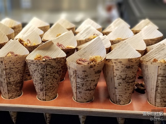 【外媒對比iPhone7】1200萬雙攝  Note 8 虛化樣張賞析