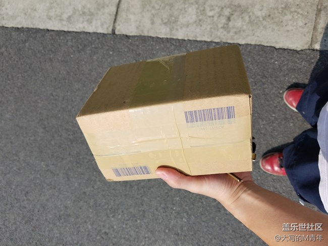 心血來(lái)潮 搞了個(gè)AKG調(diào)音版的耳機(jī) 小開(kāi)箱 心血來(lái)潮 搞了個(gè)AKG調(diào)音版的耳機(jī) 小開(kāi)箱