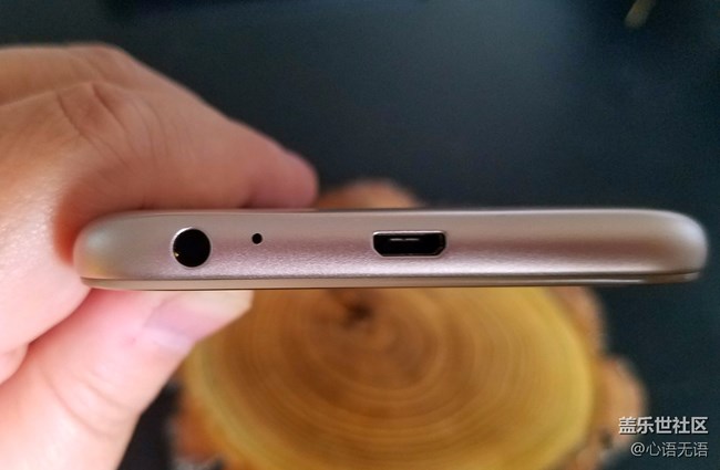 圖說(shuō)三星Ga;axy J3