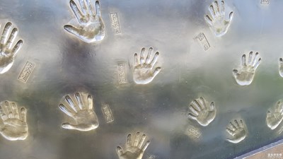 創(chuàng)造者，見證人