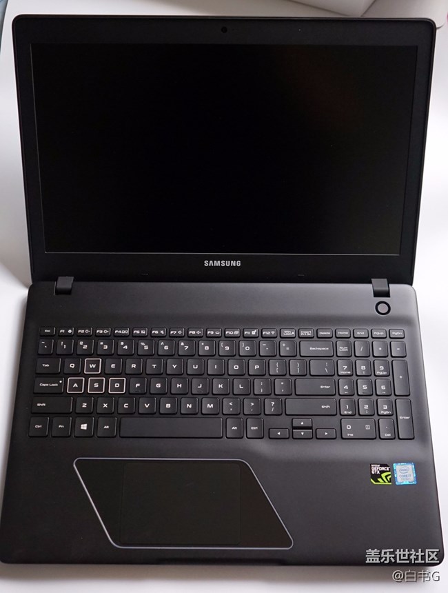 【體驗】三星玄龍騎士 游戲本 設(shè)計亮點(diǎn)及性能測試 【體驗】三星玄龍騎士 游戲本 設(shè)計亮點(diǎn)及性能測試