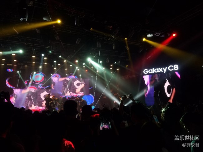 年輕人的“C哈派對(duì)”，Galaxy C8發(fā)布會(huì)