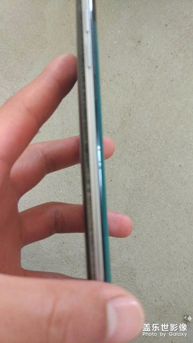 三星s7edge用了一年電池嚴(yán)重膨脹，存在嚴(yán)重安全隱患。