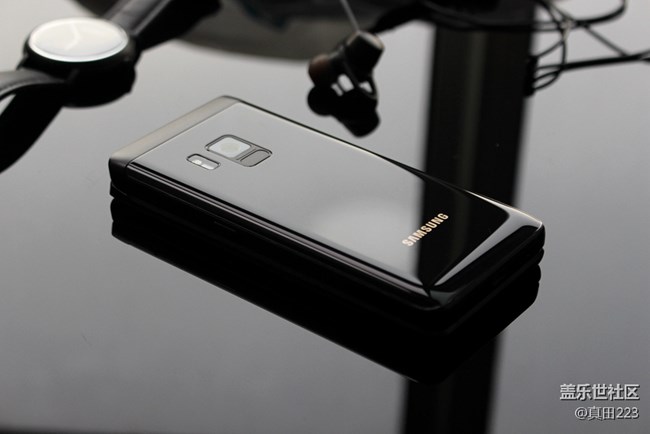 一個(gè)經(jīng)典設(shè)計(jì)的自我修養(yǎng)！三星領(lǐng)世8：重塑奢華，鑄就不凡