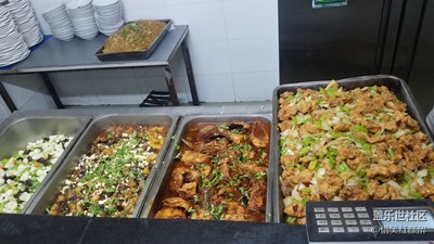 無(wú)聊的工作餐