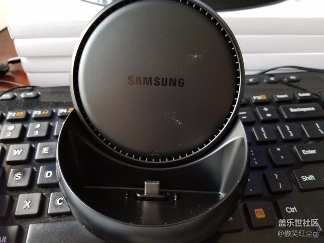 預(yù)約贈(zèng)品到手，坐等Note7老用戶的無(wú)線充。